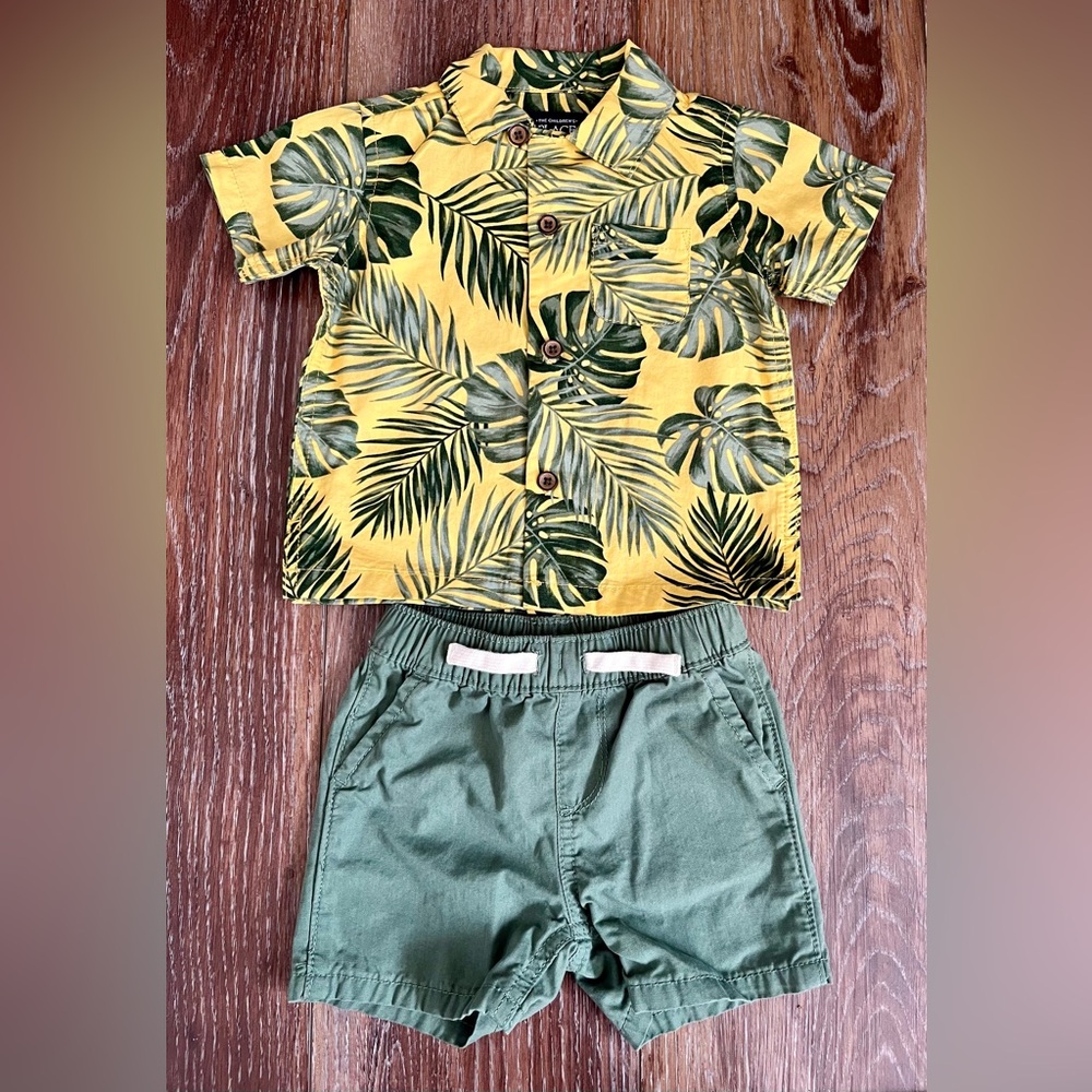 NWOT Children’s Place Button Down Shirt & Matching Short Set Size 6-9 Months